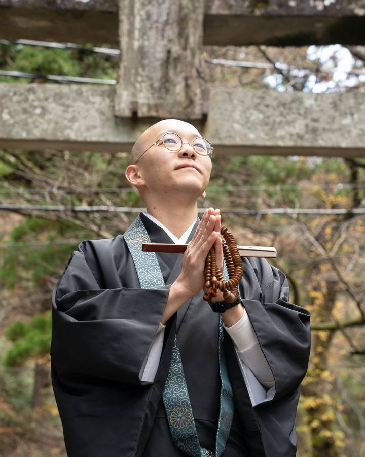 Private Toji Temple Tour with a Monk