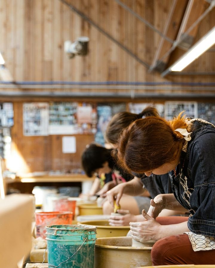 Shigaraki Pottery with Ancient Lake Clay